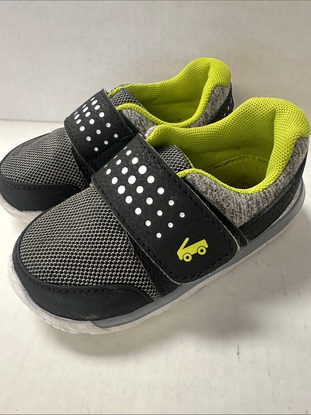 See Kai Run Ryder Basics Lime Black Gray 8